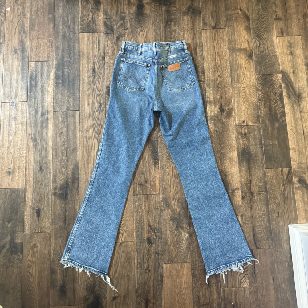 Wrangler Westward High Rise Boot Cut Jeans - Picture 3 of 6